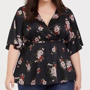 Torrid | Black Floral Satin Bouquet Surplice Babydoll Top | Size 00